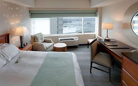 Radisson Hotel & Suites Fallsview Niagara Falls, On